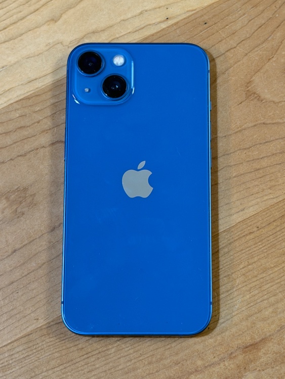 iPhone 13 128G（スマホ）の商品画像 - 査定依頼日：2026年6月1日 - 最高査定価格：33,000円