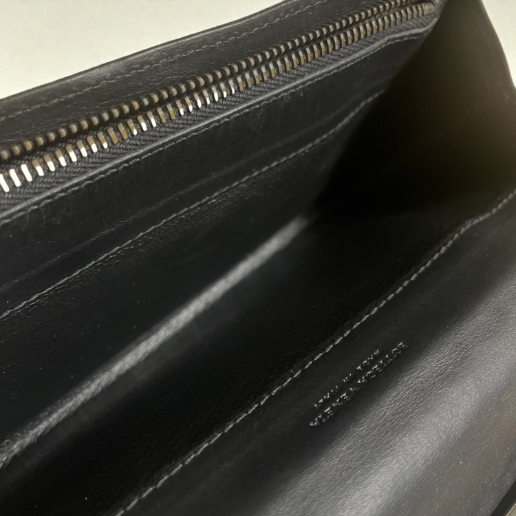 ボッテガ・ヴェネタ  （ブランドバッグ）の商品画像 - 査定依頼日：2026年2月17日 - 最高査定価格：25,000円