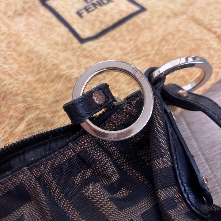 フェンディ  （ブランドバッグ）の商品画像 - 査定依頼日：2026年1月9日 - 最高査定価格：62,000円