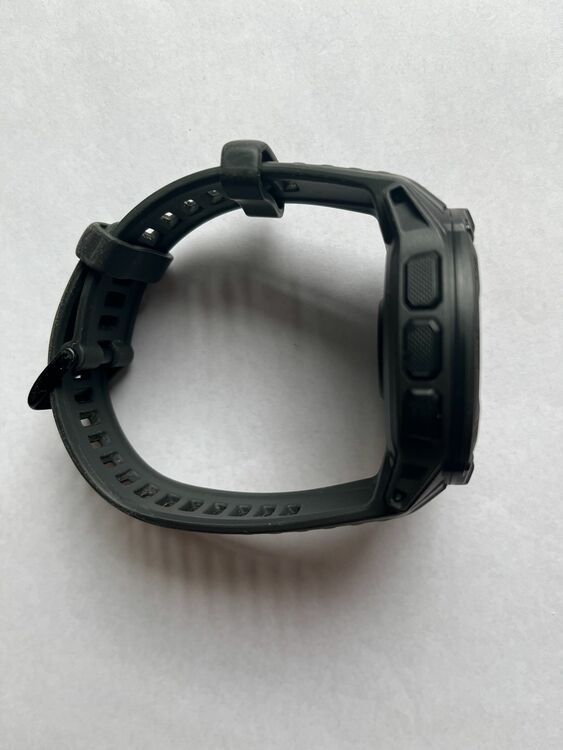 INSTINCT 2X DUAL POWER（アウトドア用品）の商品画像 - 査定依頼日：2025年10月5日 - 最高査定価格：22,000円