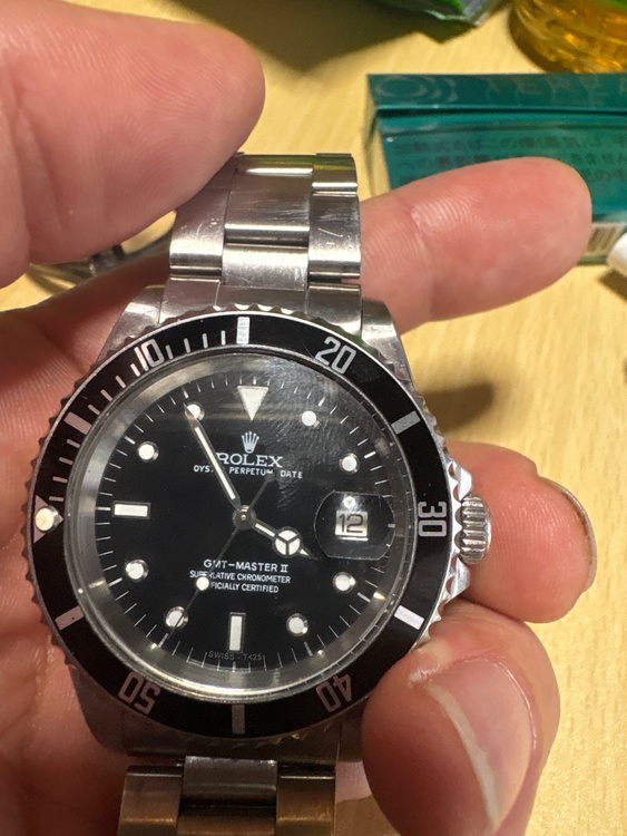 ロレックス GMTマスター （高級時計）の商品画像 - 査定依頼日：2026年4月6日 - 最高査定価格：1,800,000円