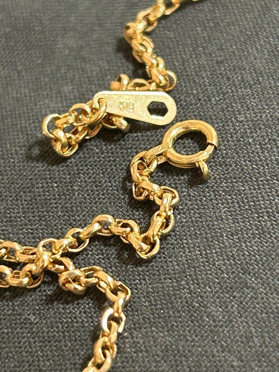 中空チェーンk18（金・貴金属）の商品画像 - 査定依頼日：2026年1月26日 - 最高査定価格：1,025,000円