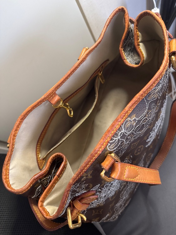 ルイヴィトン モノグラム （ブランドバッグ）の商品画像 - 査定依頼日：2025年6月29日 - 最高査定価格：110,000円