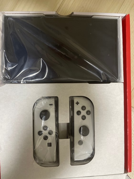 Nintendo Switch HEG-S-KAAAA（ゲーム機本体・ゲームソフト）の商品画像 - 査定依頼日：2023年10月29日 - 最高査定価格：25,000円