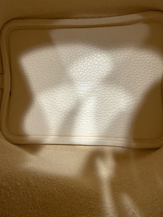 ピコタンロックPM（ブランドバッグ）の商品画像 - 査定依頼日：2025年12月21日 - 最高査定価格：320,000円