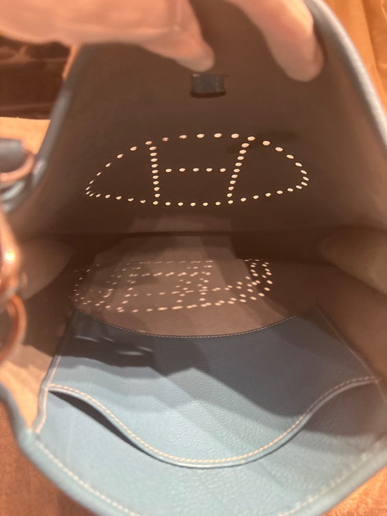 エブリン　プティ（ブランドバッグ）の商品画像 - 査定依頼日：2026年2月13日 - 最高査定価格：290,000円