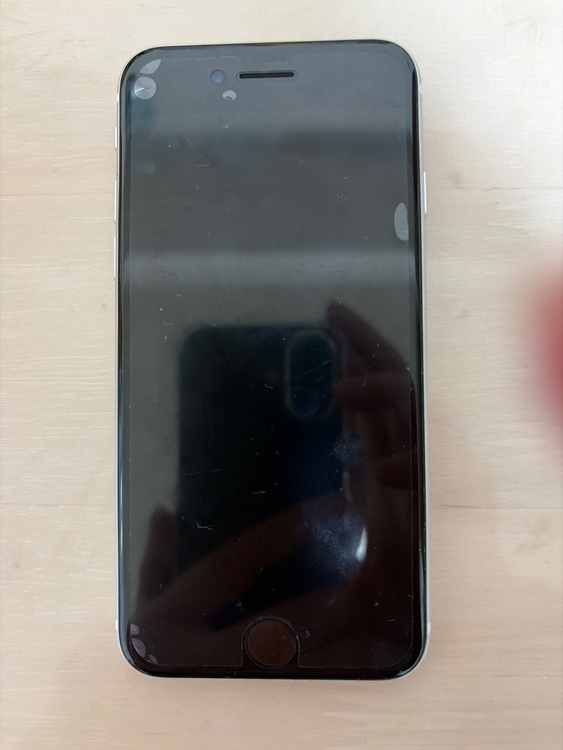 Mhgq3j a （スマホ）の商品画像 - 査定依頼日：2026年2月21日 - 最高査定価格：13,000円