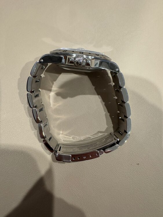 ロレックス エクスプローラー 1657（高級時計）の商品画像 - 査定依頼日：2025年5月11日 - 最高査定価格：1,000,000円