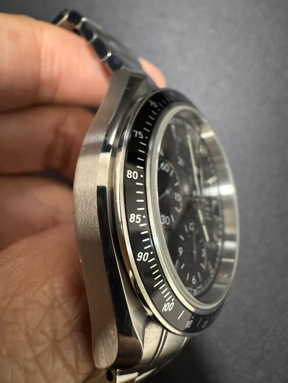 スピードマスターデイト　3210.50（高級時計）の商品画像 - 査定依頼日：2025年5月19日 - 最高査定価格：295,000円