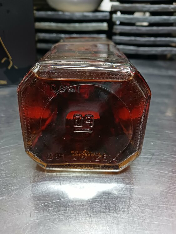 ウイスキー ジョニーウォーカー （お酒）の商品画像 - 査定依頼日：2025年12月4日 - 最高査定価格：800円