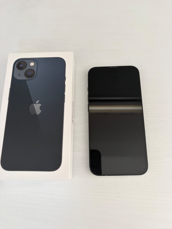 iPhone iPhone 13 128GB SIMフリー（スマホ）の商品画像 - 査定依頼日：2026年8月13日 - 最高査定価格：34,000円