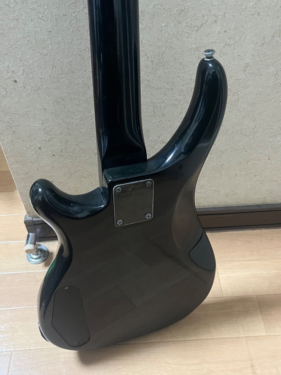 FERNANDES（ピアノ・楽器・PA機材）の商品画像 - 査定依頼日：2026年3月16日 - 最高査定価格：100,000円