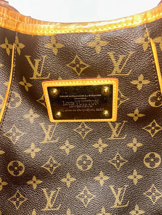 ルイヴィトン モノグラム （ブランドバッグ）の商品画像 - 査定依頼日：2026年2月19日 - 最高査定価格：100,000円