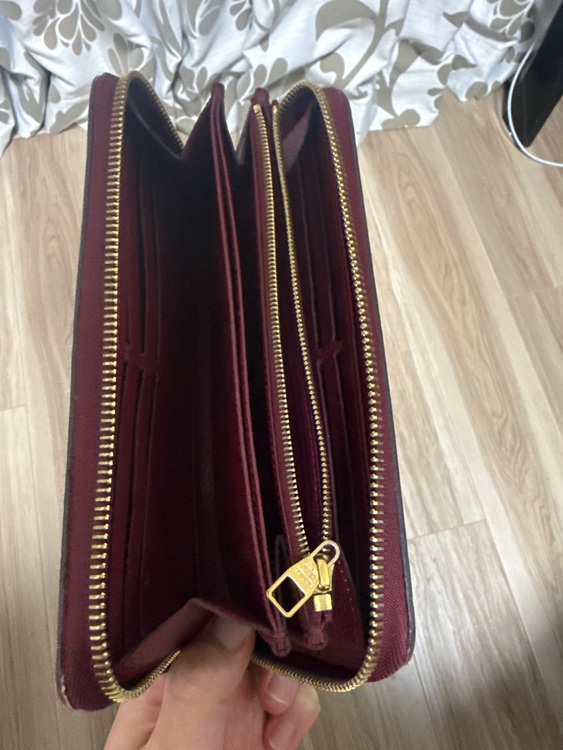 Louis Vuitton Monogram Empreinte Zippy（ブランド財布・小物）の商品画像 - 査定依頼日：2025年11月4日 - 最高査定価格：110,000円