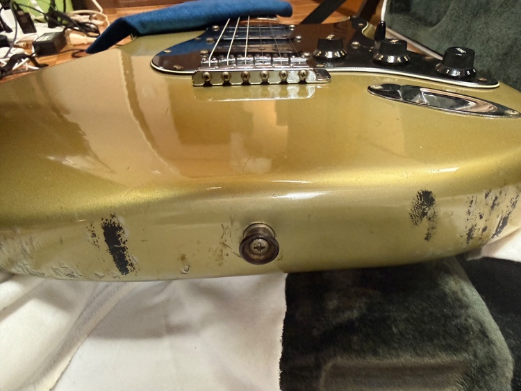 FENDER USA25th Anniversary Stratocaster（ピアノ・楽器・PA機材）の商品画像 - 査定依頼日：2026年4月2日 - 最高査定価格：160,000円