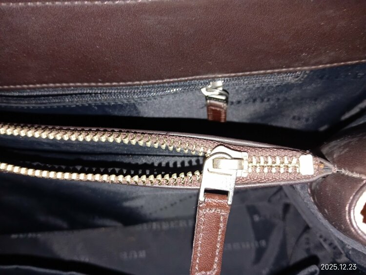 バーバリーバック（ブランドバッグ）の商品画像 - 査定依頼日：2025年12月23日 - 最高査定価格：10,000円