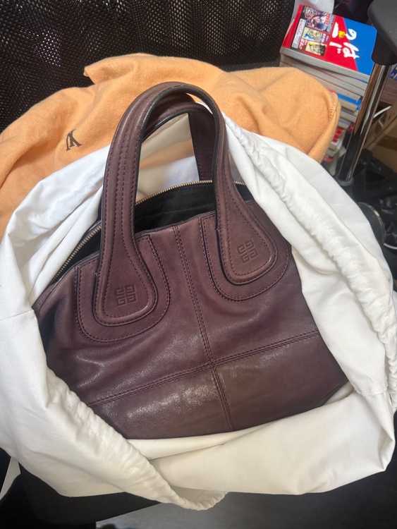 ナイチンゲール（ブランドバッグ）の商品画像 - 査定依頼日：2026年1月25日 - 最高査定価格：11,000円