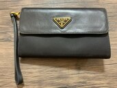 プラダ  （ブランドバッグ）の商品画像 - 査定依頼日：2025年5月28日 - 最高査定価格：20,000円