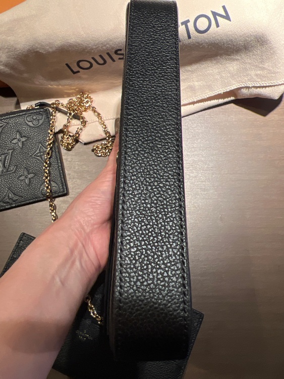 ポシェットフェリシー（ブランドバッグ）の商品画像 - 査定依頼日：2025年6月23日 - 最高査定価格：170,000円