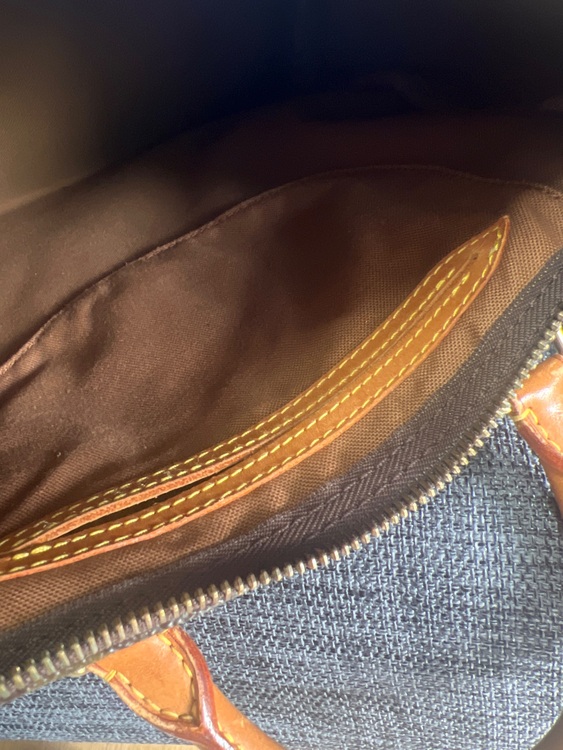 ルイヴィトン スピーディー （ブランドバッグ）の商品画像 - 査定依頼日：2025年11月29日 - 最高査定価格：25,000円