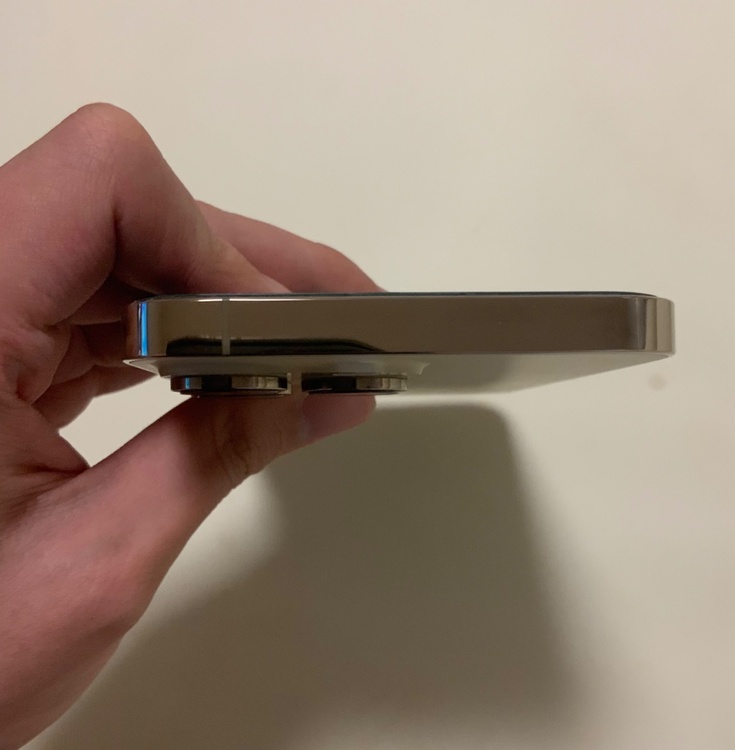 iPhone 14 Pro Max ゴールド 256GB（スマホ）の商品画像 - 査定依頼日：2026年4月7日 - 最高査定価格：74,000円