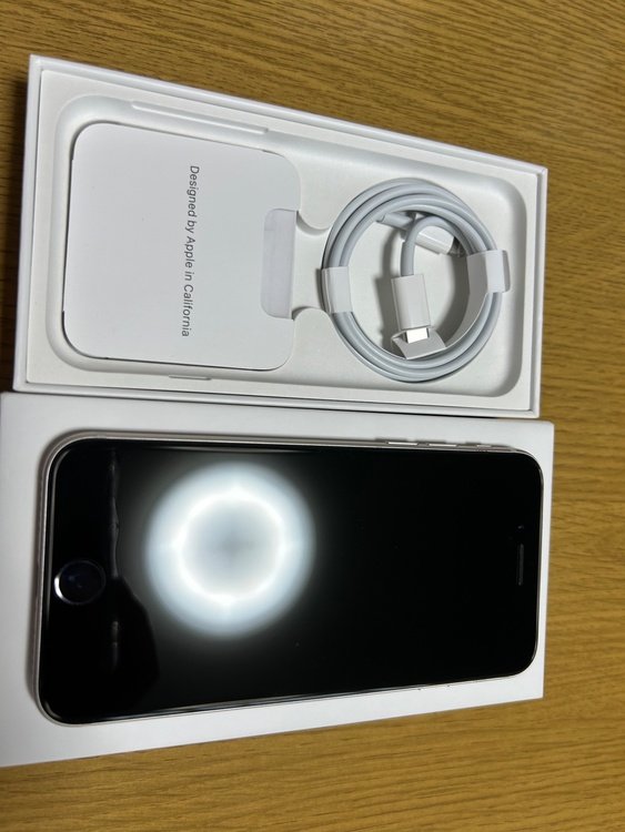 iPhoneSE 第三世代（スマホ）の商品画像 - 査定依頼日：2026年6月9日 - 最高査定価格：22,000円