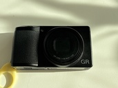 RICOH GRⅢ（カメラ）の商品画像 - 査定依頼日：2026年1月13日 - 最高査定価格：105,000円