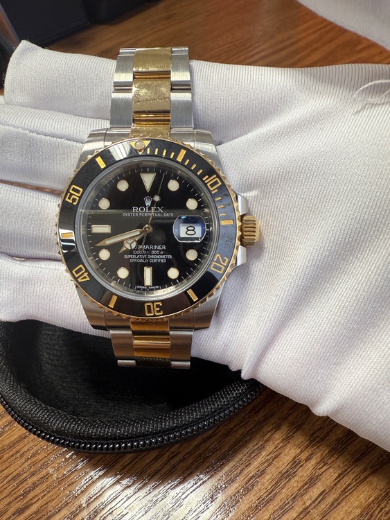 116613LN（高級時計）の商品画像 - 査定依頼日：2025年10月8日 - 最高査定価格：2,000,000円