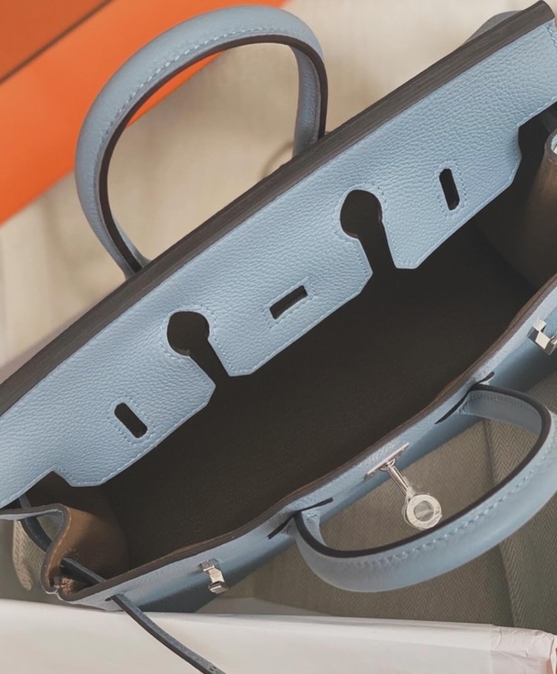 エルメス バーキン （ブランドバッグ）の商品画像 - 査定依頼日：2025年6月26日 - 最高査定価格：2,400,000円