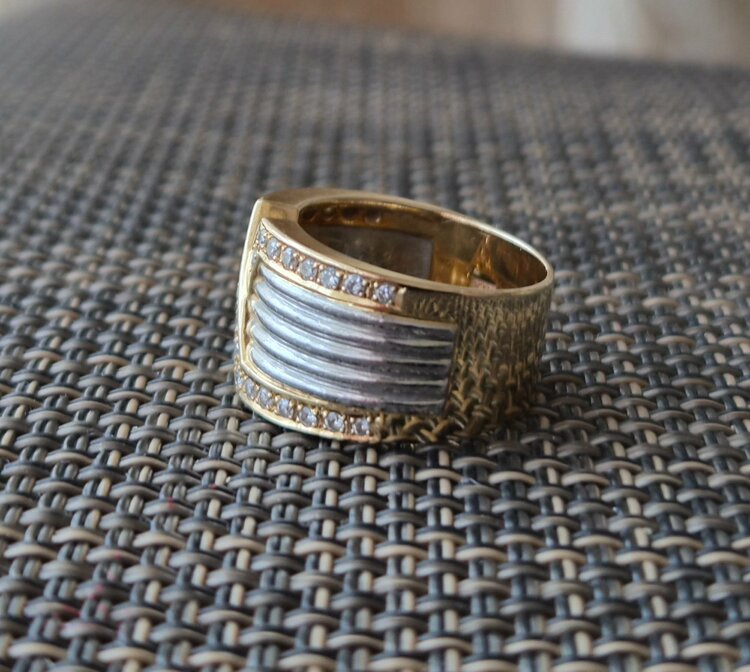 18金 プラチナリング（金・貴金属）の商品画像 - 査定依頼日：2026年4月11日 - 最高査定価格：400,000円