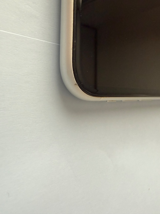 iPhone iPhoneXR 128GB Softbank（スマホ）の商品画像 - 査定依頼日：2026年7月5日 - 最高査定価格：10,000円