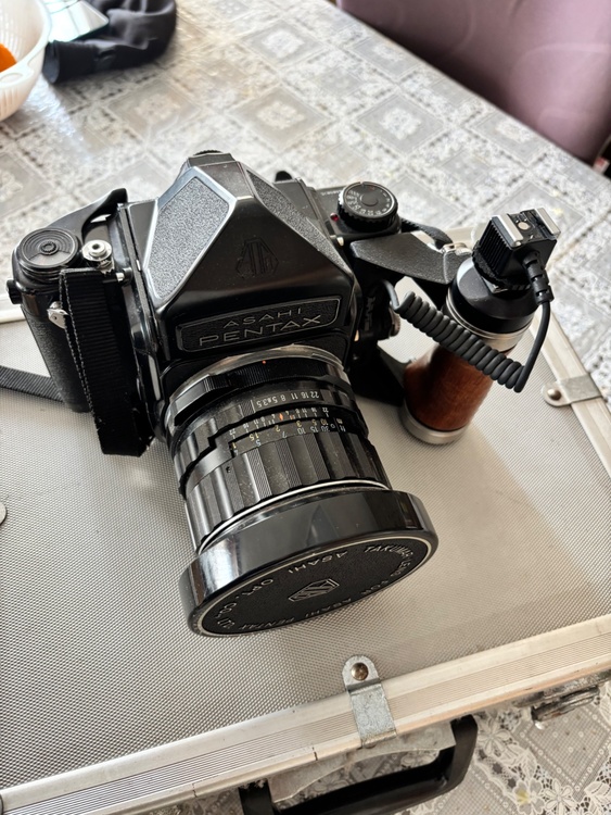 PENTAX6×7 - レンズモデル: Super-MultiCoated Ta（カメラ）の商品画像 - 査定依頼日：2026年3月14日 - 最高査定価格：90,000円