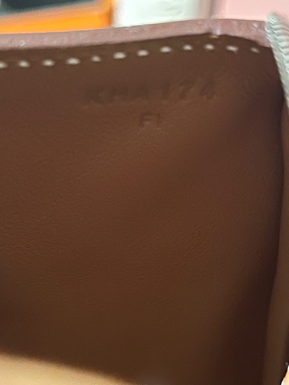 リンディミニ　（ブランドバッグ）の商品画像 - 査定依頼日：2025年11月5日 - 最高査定価格：1,360,000円