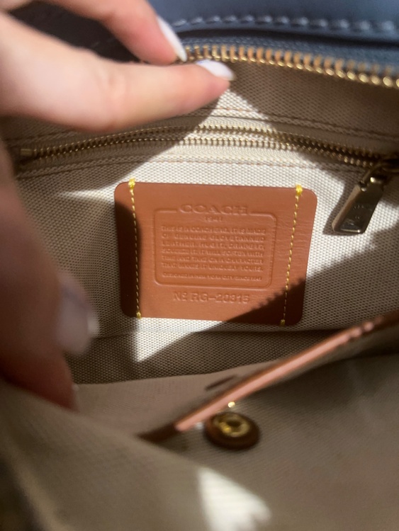 COACH 1941 Rogue 25（ローグ 25） Style No. 54536（ブランドバッグ）の商品画像 - 査定依頼日：2026年9月8日 - 最高査定価格：12,000円