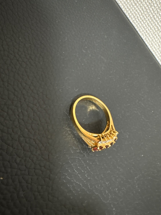 わからない（金・貴金属）の商品画像 - 査定依頼日：2026年3月12日 - 最高査定価格：200,000円