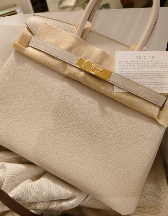 バーキン30 ベトン　ゴールド金具　トゴ　W刻印（ブランドバッグ）の商品画像 - 査定依頼日：2025年6月20日 - 最高査定価格：3,000,000円