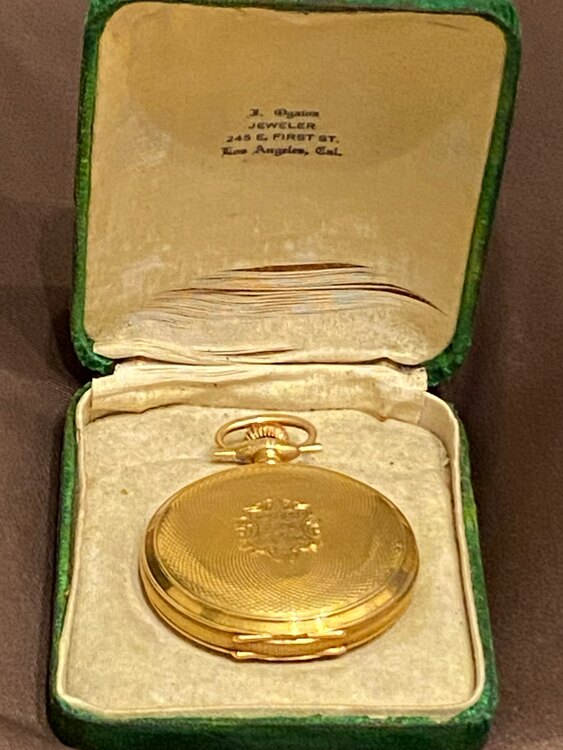 その他 その他 Hamilton 18金の懐中て（高級時計）の商品画像 - 査定依頼日：2025年2月16日 - 最高査定価格：200,000円