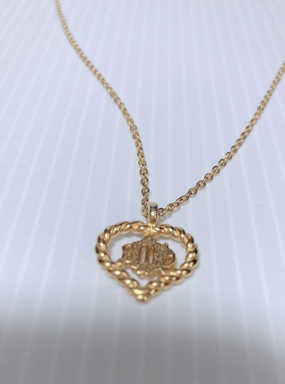 Christian Dior　ハートロゴ　ネックレス（金・貴金属）の商品画像 - 査定依頼日：2022年4月10日 - 最高査定価格：5,000円