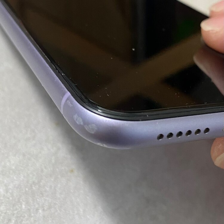 iPhone11 256GB SIMフリー（スマホ）の商品画像 - 査定依頼日：2025年5月15日 - 最高査定価格：10,000円