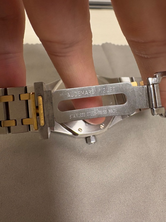 14790sa（高級時計）の商品画像 - 査定依頼日：2025年11月11日 - 最高査定価格：3,000,000円