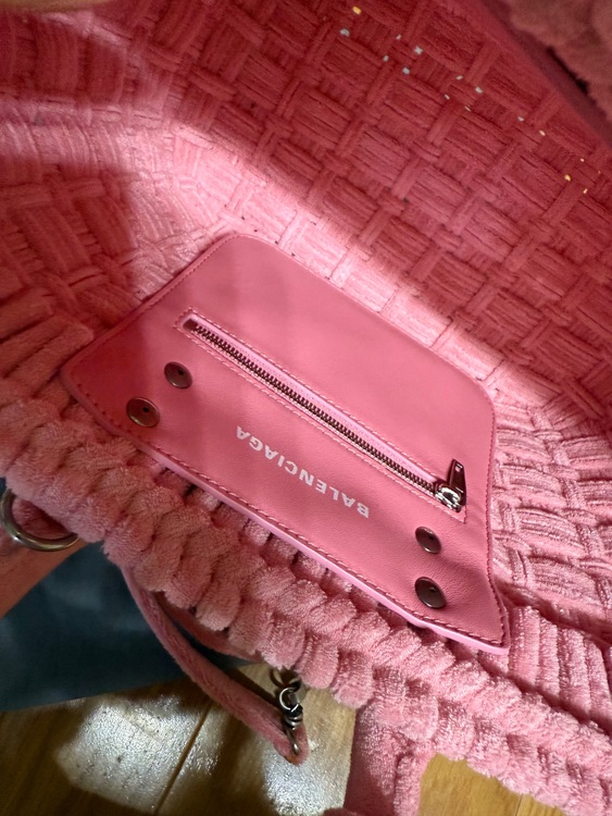 バレンシアガ  （ブランドバッグ）の商品画像 - 査定依頼日：2025年10月19日 - 最高査定価格：40,000円