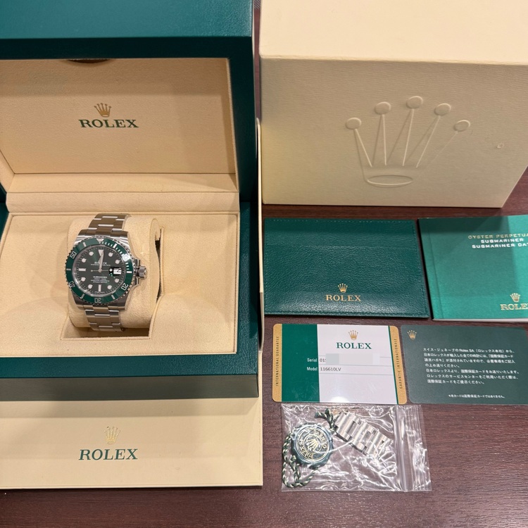 ロレックス　サブマリーナ　116610LV（高級時計）の商品画像 - 査定依頼日：2025年7月6日 - 最高査定価格：2,550,000円