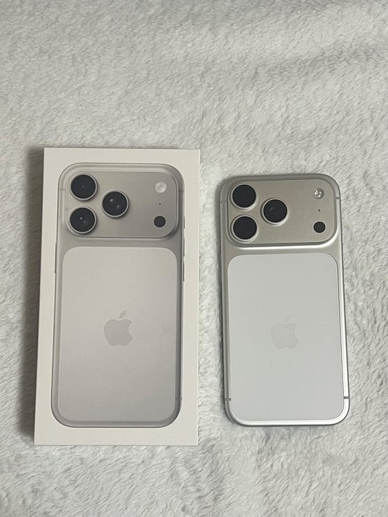 iPhone iPhone 17 Pro 256GB SIMフリー（スマホ）の商品画像 - 査定依頼日：2026年9月12日 - 最高査定価格：150,000円