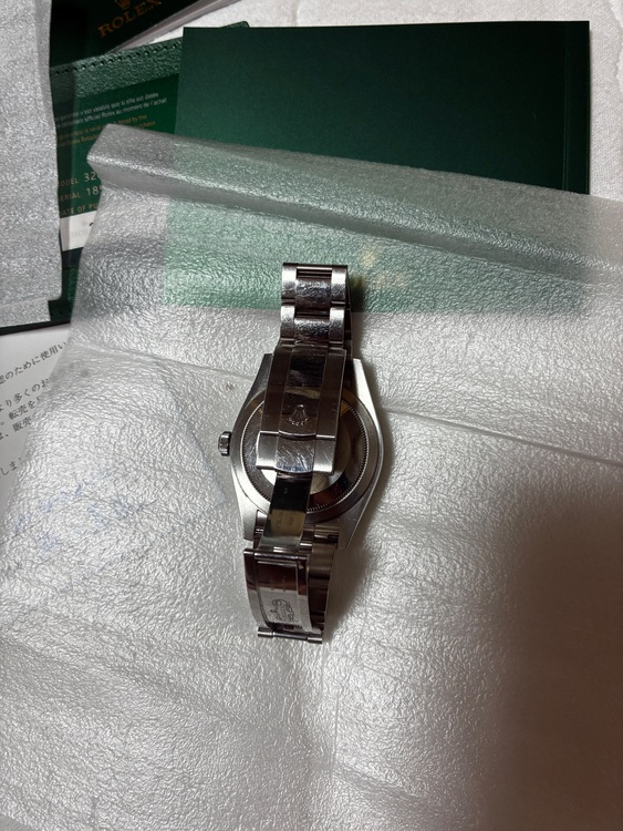 ロレックス スカイドゥエラー 32693（高級時計）の商品画像 - 査定依頼日：2025年8月16日 - 最高査定価格：3,050,000円