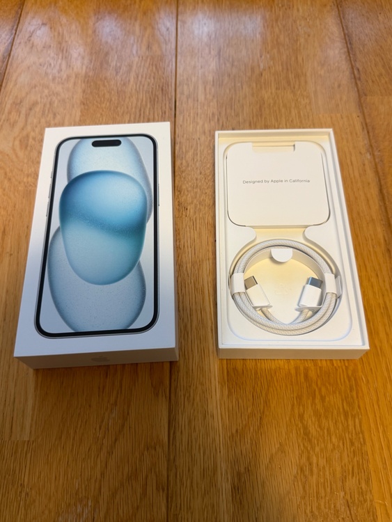 iPhone 15 128GB docomo（スマホ）の商品画像 - 査定依頼日：2026年3月31日 - 最高査定価格：66,000円