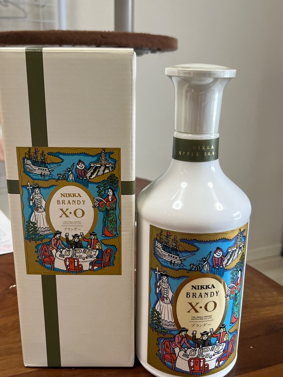 ニッカブランデーXO 白（お酒）の商品画像 - 査定依頼日：2025年8月23日 - 最高査定価格：1,000円