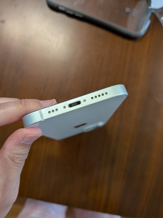 iPhone iPhone 12 256GB SIMフリー（スマホ）の商品画像 - 査定依頼日：2026年7月4日 - 最高査定価格：26,000円