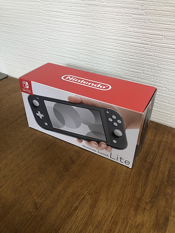 Nintendo Switch Lite本体 グレー（ゲーム機本体・ゲームソフト）の商品画像 - 査定依頼日：2020年5月10日 - 最高査定価格：23,000円