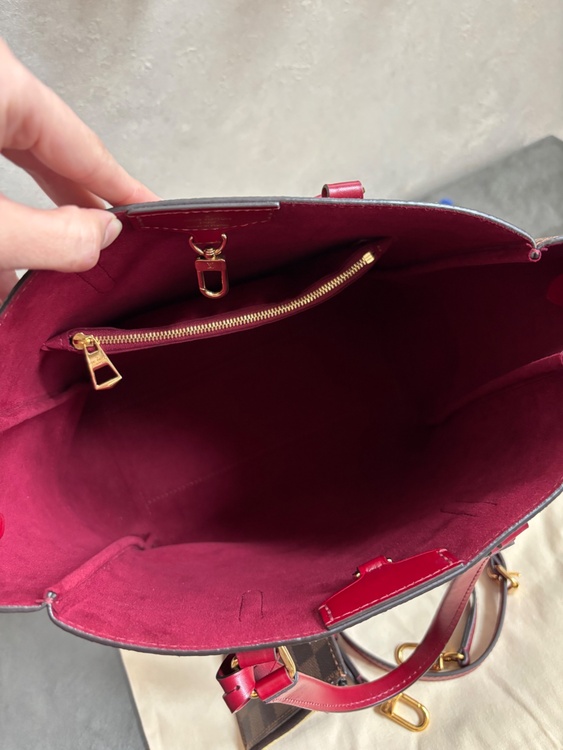 ベルモントNV MM（ブランドバッグ）の商品画像 - 査定依頼日：2026年2月24日 - 最高査定価格：170,000円