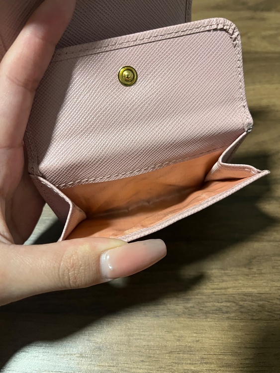 プラダ  （ブランドバッグ）の商品画像 - 査定依頼日：2026年3月14日 - 最高査定価格：30,000円